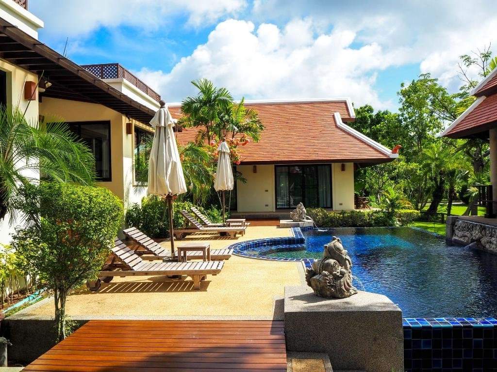 Naiharn villa, Phuket